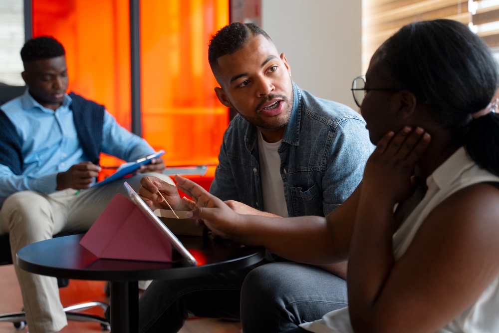 Mastering Constructive Feedback: How to Give and Receive Criticism Effectively
